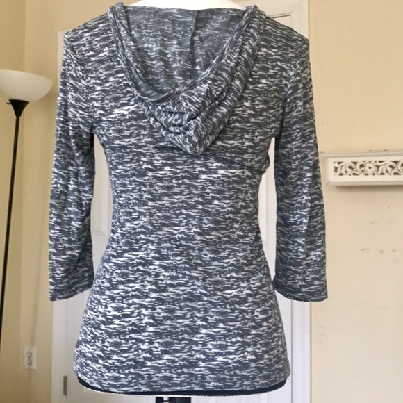 LIA LEE EMBELLISHED ROCK & ROLL HOODIE TOP - Picture 4 of 5